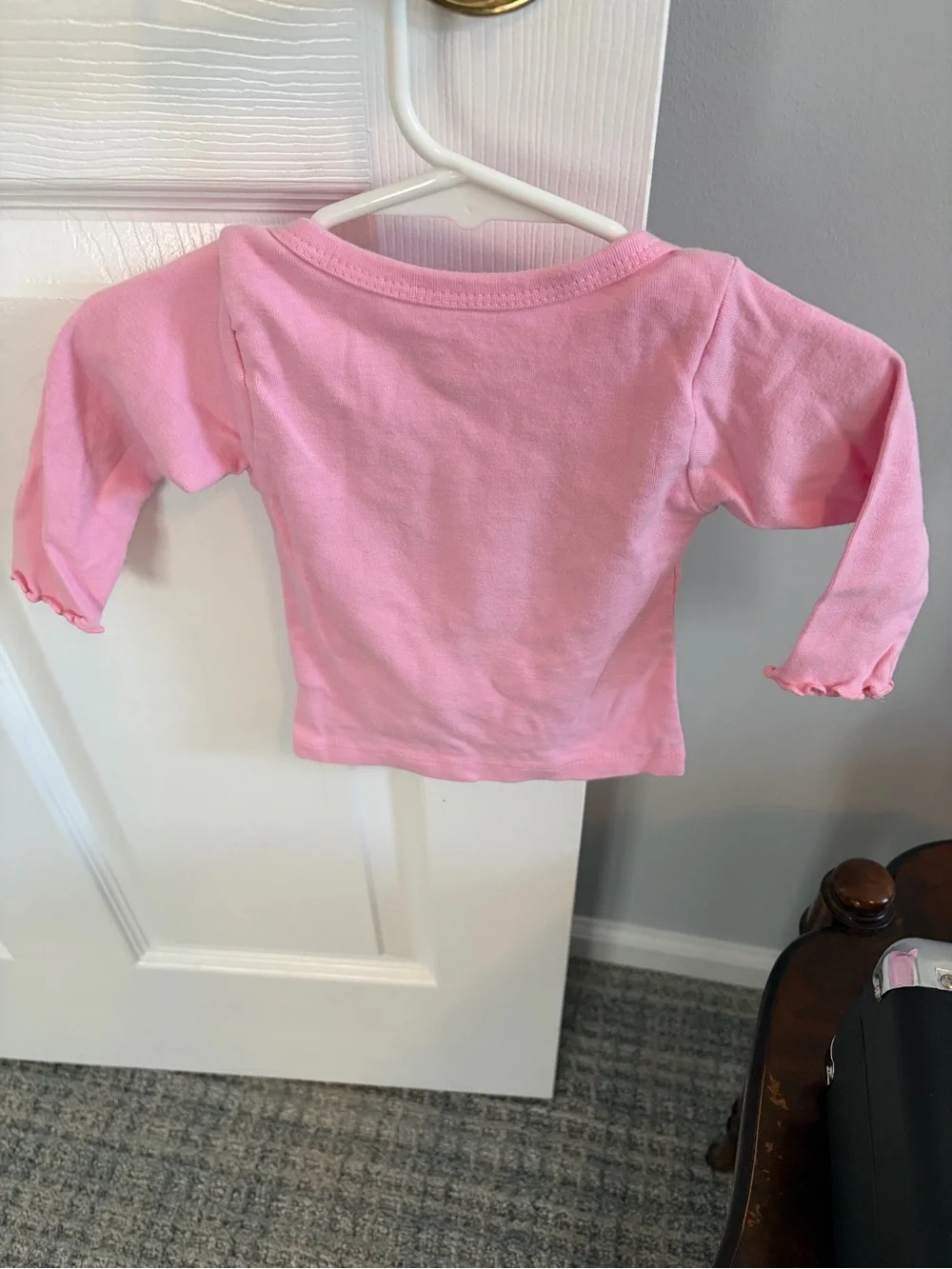Rock n Beauty Baby Pink Long-Sleeve Tee with Rhinestone Purse Graphic EUC